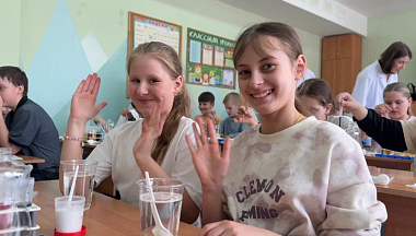 Школьники Обнинска попробовали себя в роли химиков-технологов