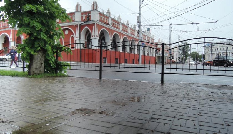 Небольшие, но затяжные дожди пришли в Калугу