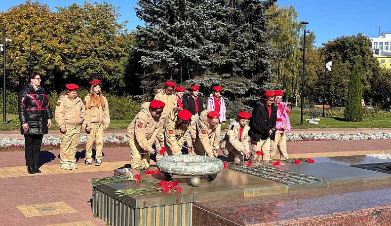 Калужские юнармейцы почтили память защитников Донбасса