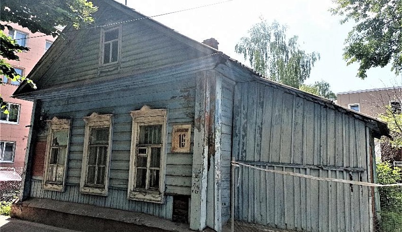 В таком плачевном состоянии находится ныне объект культурного наследия регионального значения.