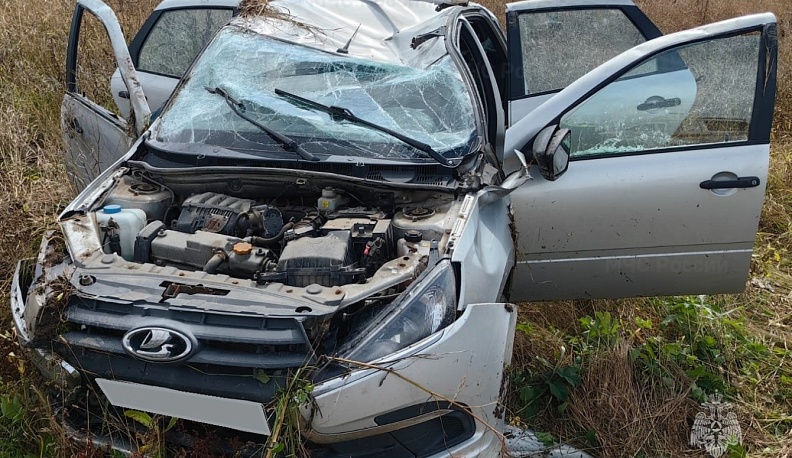 В Бабынинском районе Lada улетела в кювет