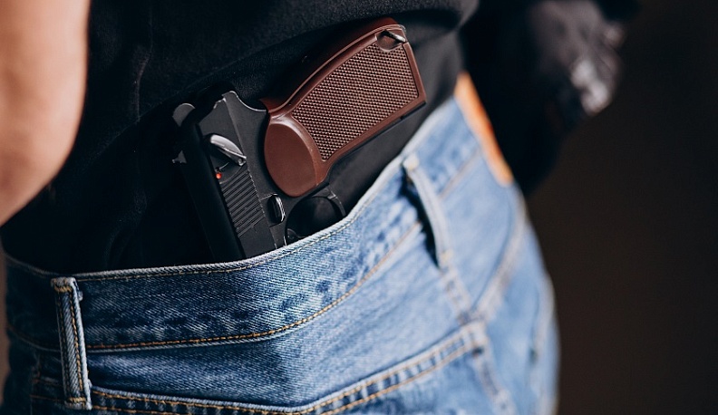 Калужанин выстрелил в обидчика из травмата