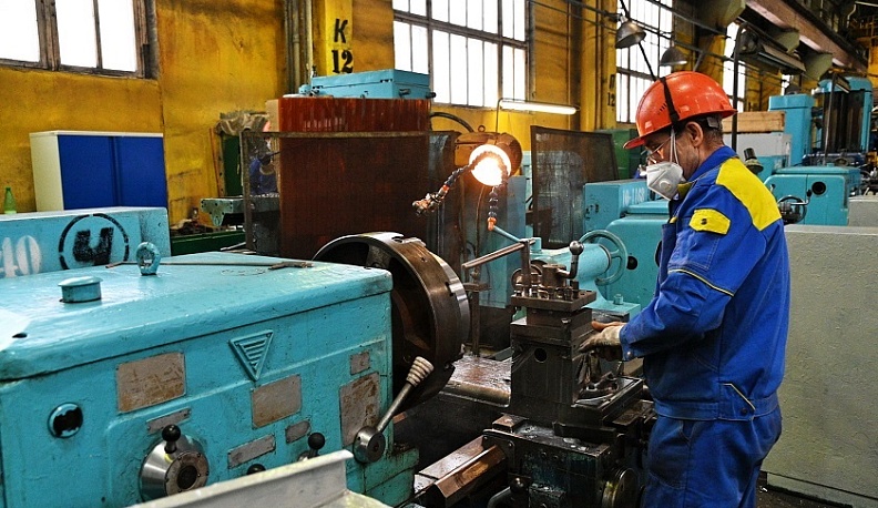 Калужский турбинный завод планирует привлечь более 400 новых работников