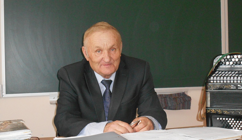 Между прошлым и будущим