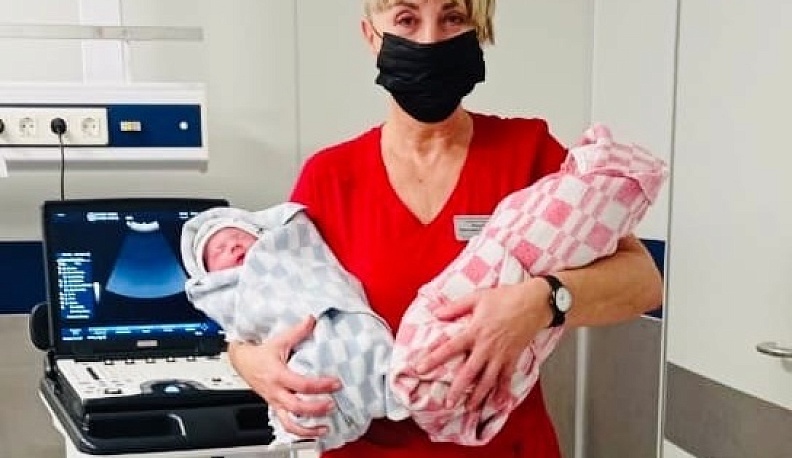 В Калуге за сутки на свет появилось сразу 4 двойни 