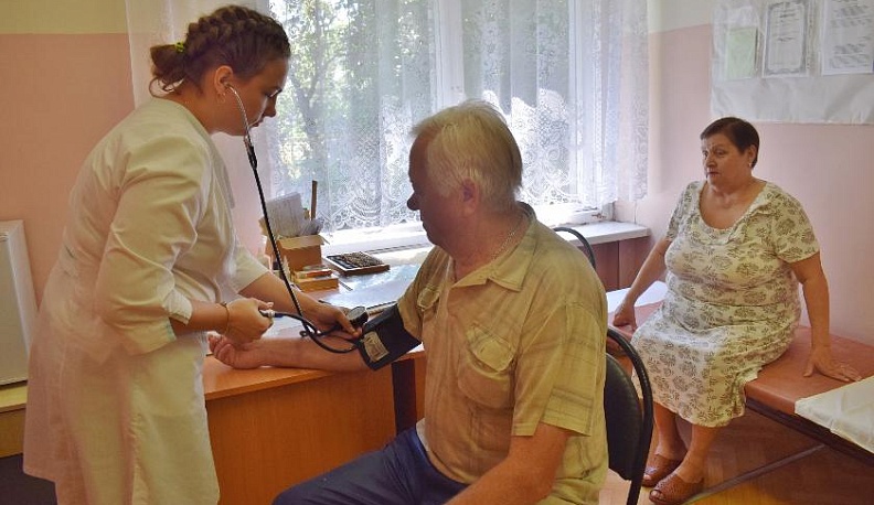 С новым фельдшером!