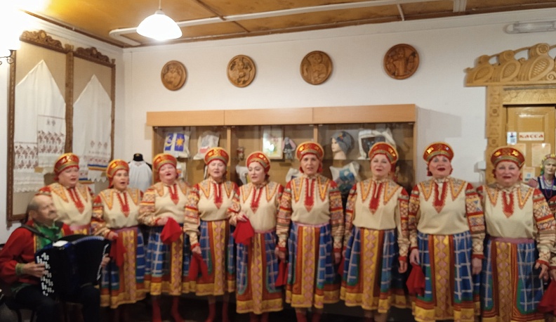 В областном центре состоялся совместный концерт ансамбля «Калужская тальянка» и хора имени  А. Костенко
