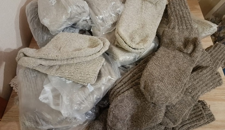 С наступлением холодов волонтерская группа «Кондрово НАШИМ» отправляет в зону СВО все больше теплых вещей