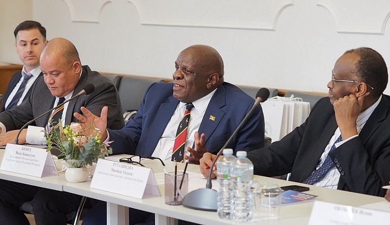 Калужскую область посетила делегация посольства Республики Уганда в России