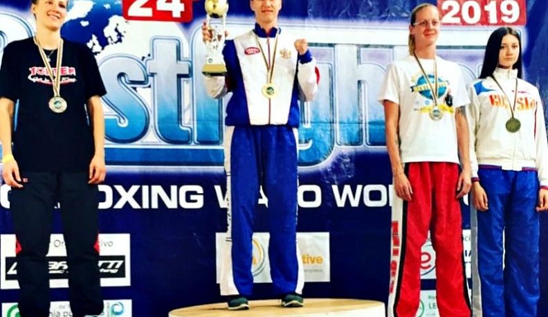 Судебный пристав из Калуги завоевала Кубок мира по кикбоксингу