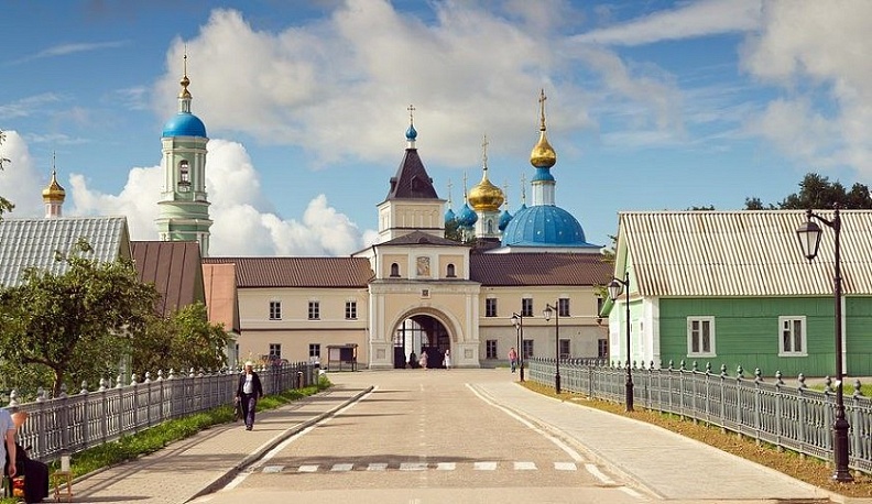 Владислав Шапша поздравил жителей Козельска с Днём города