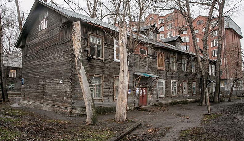 За три года 1300 жителей Калужской области переселились из аварийного жилья