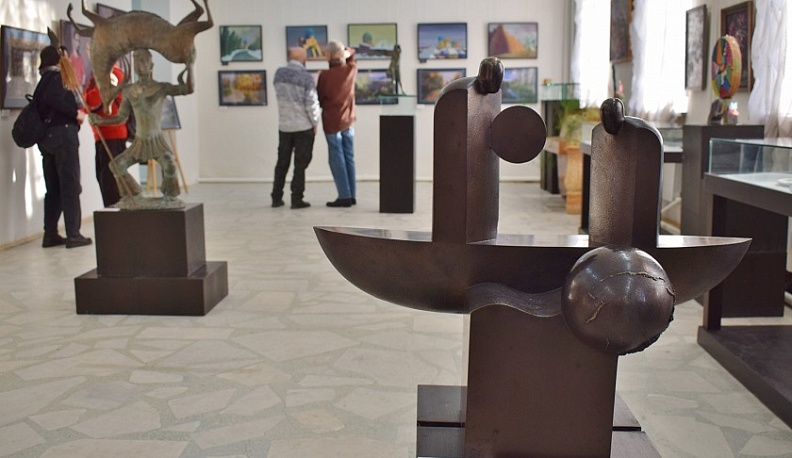 В Тарусе открылась выставка современного искусства