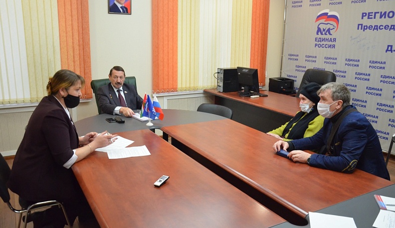 Геннадий Скляр провел в Калуге личный прием граждан