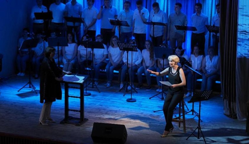 Маленькие калужане послушали сказку «Дюймовочка» под музыку