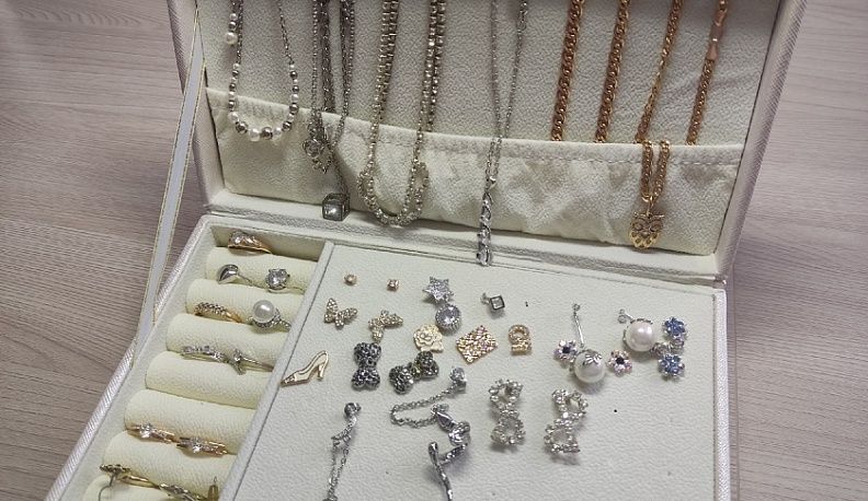 За воровство драгоценностей сожительницы калужанин может сесть на семь лет