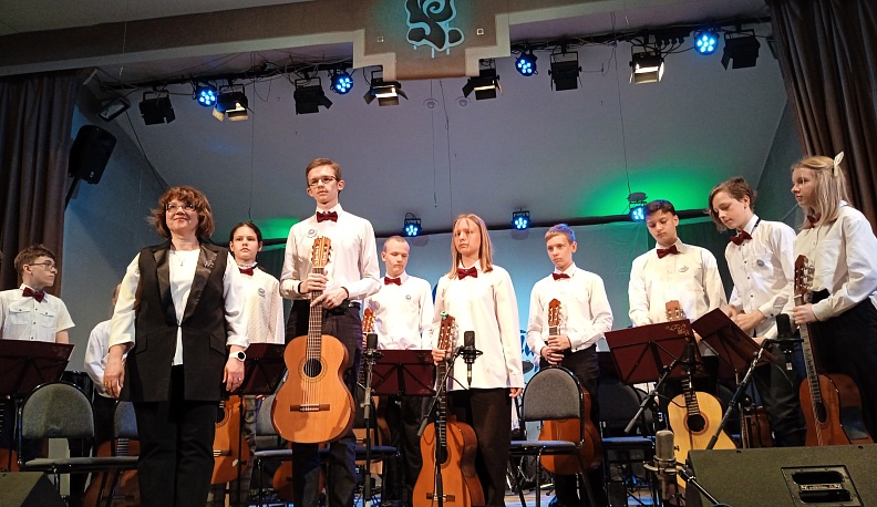 В Калуге стартовал XIII областной открытый детский фестиваль «Мир гитары»