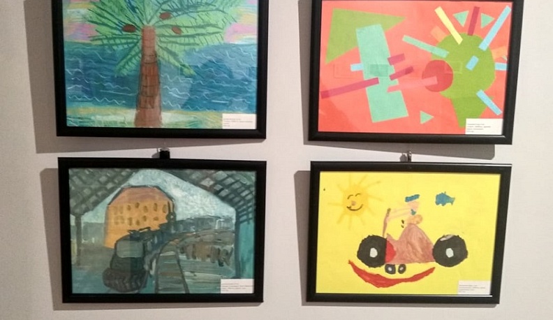В Калуге открылась выставка работ детей с ментальными особенностями