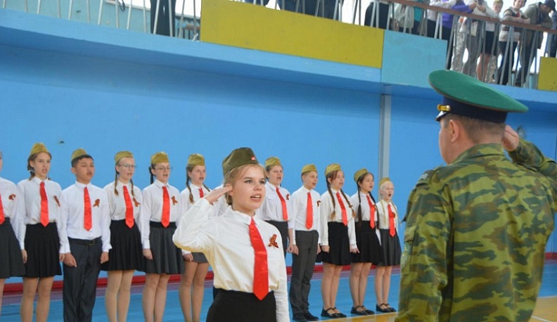 Малоярославецкие школьники прошли «Марш Победы»