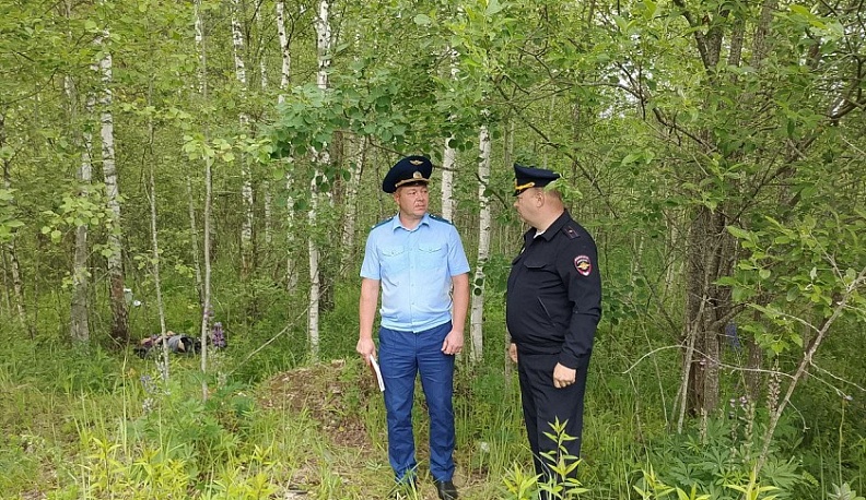 В Износках мужчина убил местную жительницу и закопался в землю