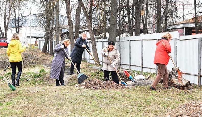 Людиновцы навели порядок на общественных территориях города