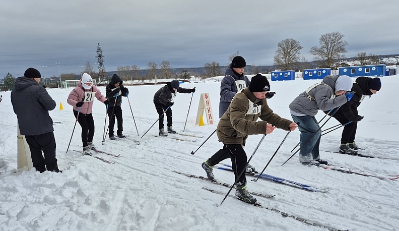 В Перемышле состоялся массовый лыжный забег