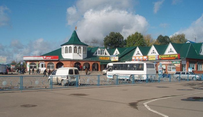 Привокзальная площадь в Малоярославце: перед гостями уже не стыдно