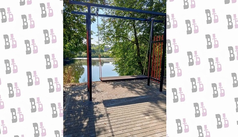 В Перемышльском районе по нацпроекту «Жилье и городская среда» привели в порядок зону отдыха у пруда