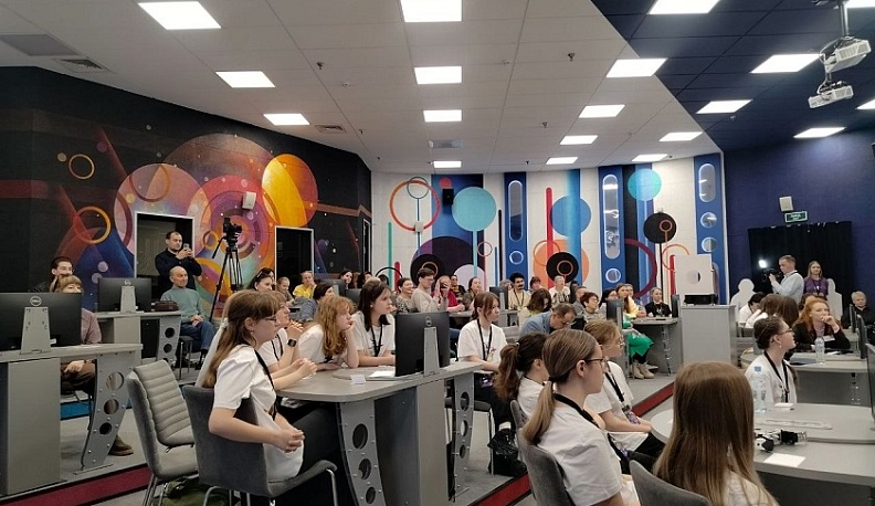 Калужане поучились актёрскому мастерству у звезды шоу «6 кадров»