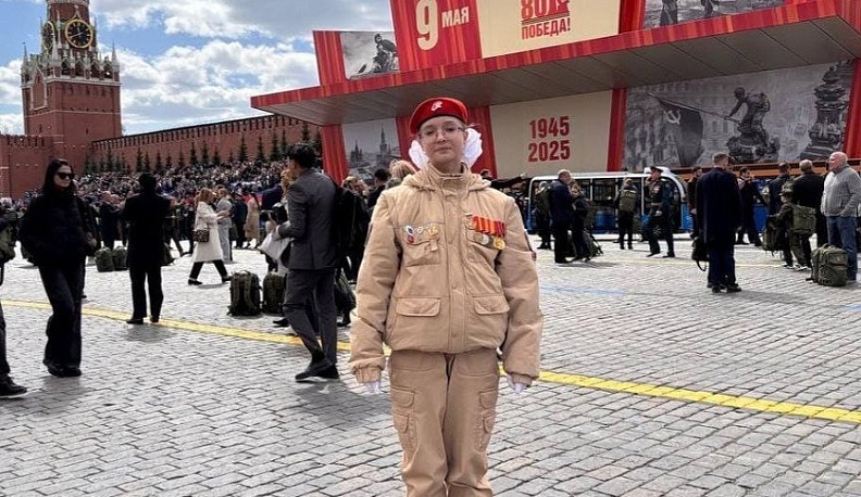 Владимир Путин поприветствовал калужанку, участвующую в Параде Победы в Москве 