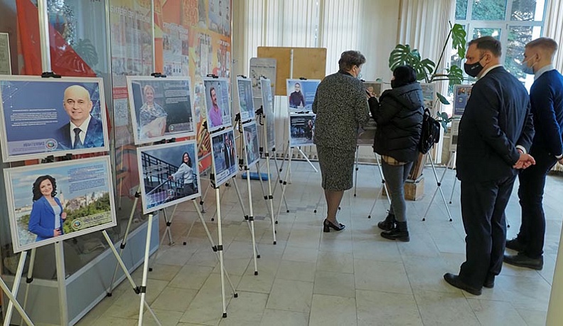 В Народном доме открылась фотовыставка «НКОгородОК»