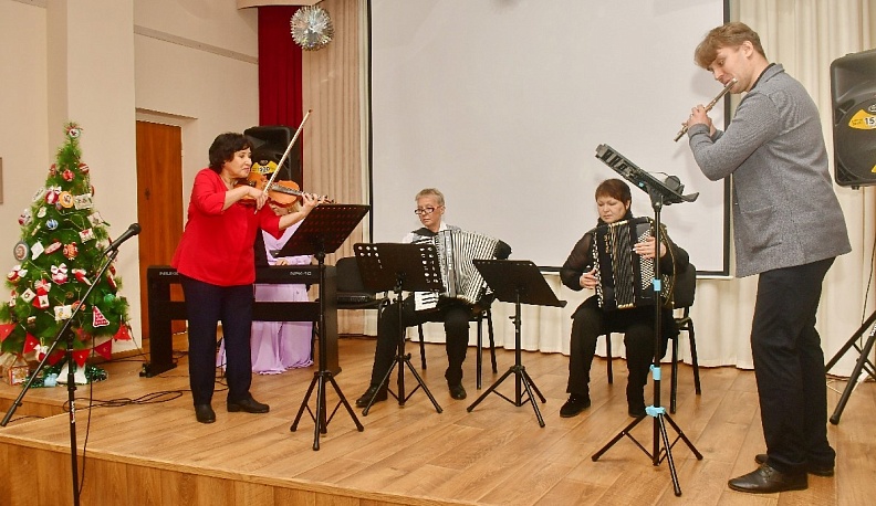 В Музее комсомольской славы в Людинове провели семейный зимний праздник