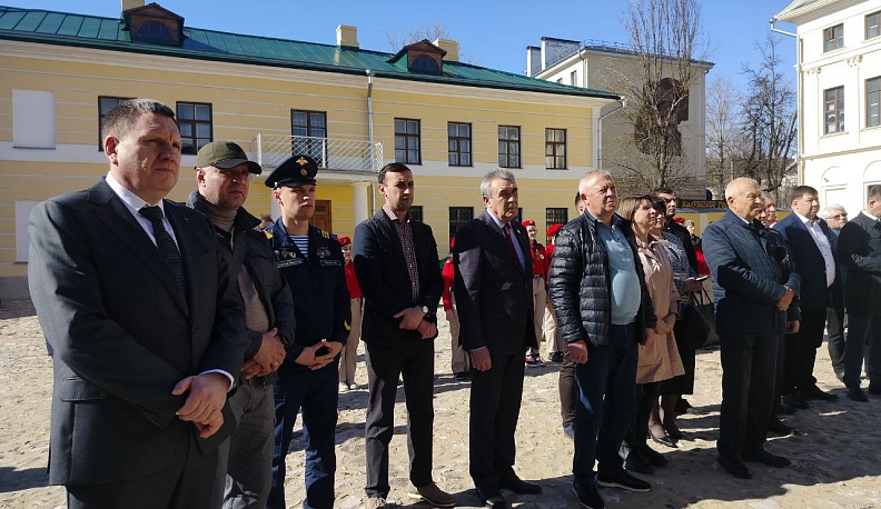 В Калуге открылась выставка «Рубежи воинской доблести Калужской области» 