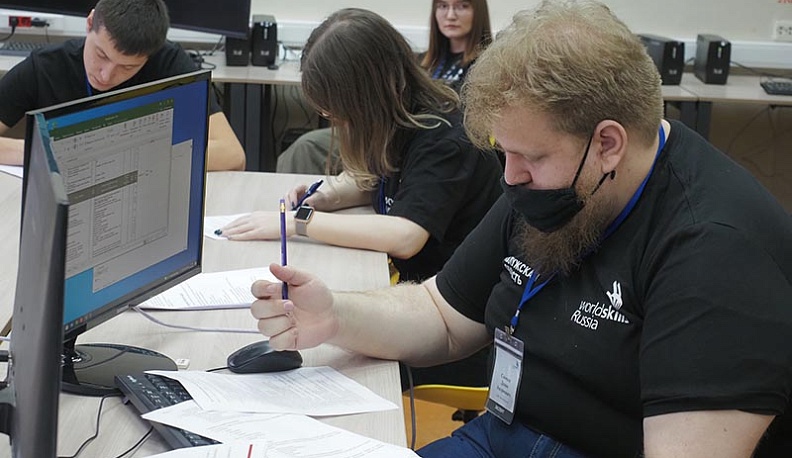 В Калуге открылся VI региональный чемпионат «Молодые профессионалы»  