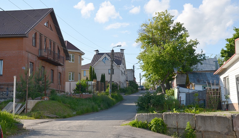 Погребённые  под мусором