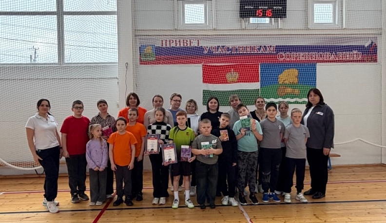 В Думиничском округе в преддверии 8 Марта устроили квест-игру «Мама может всё!»