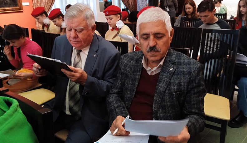 В Калуге написали этнографический диктант