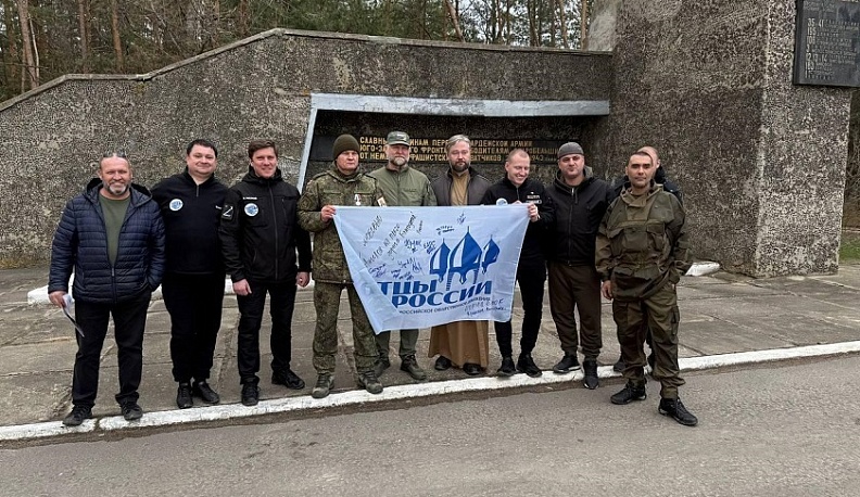 Людиновцу Сергею Рыбакову вручили медаль «Отец солдата»