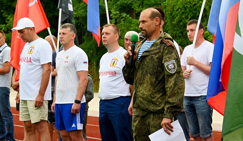 В Малоярославецком районе прошел автопробег в поддержку армии и Президента