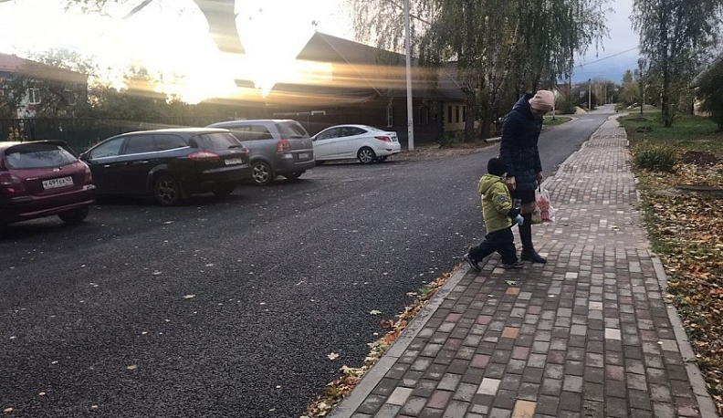 В Калужской области продолжается ремонт сельских дорог