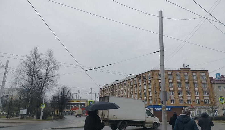 В Калуге продолжает идти дождь