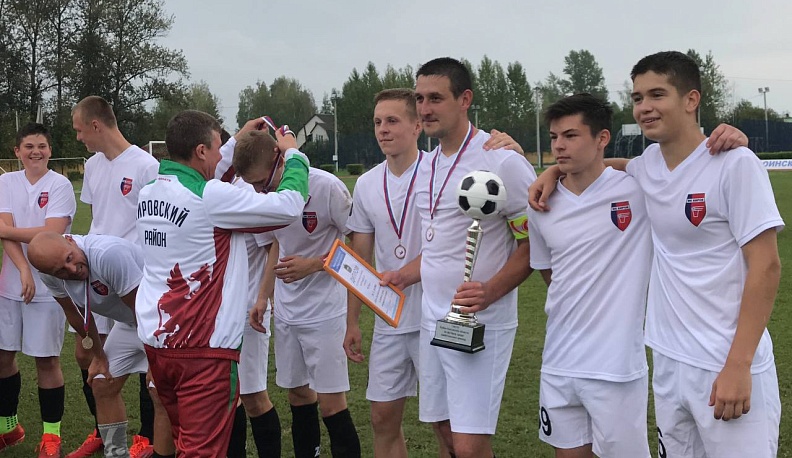 Футбольный клуб «Киров» стал чемпионом области