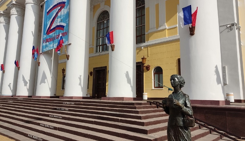 Калужанам покажут закулисье драмтеатра