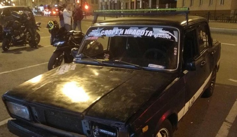 В Калуге сбившая мотоциклиста девушка накопила за год 36 штрафов