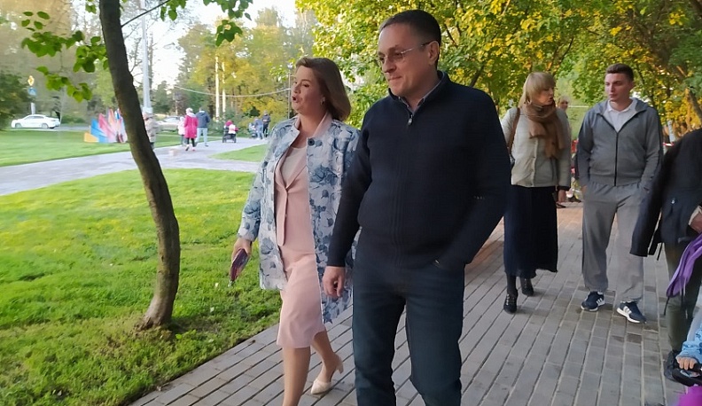 В День микрорайона «Тайфун» в Калуге открыли реконструированный сквер
