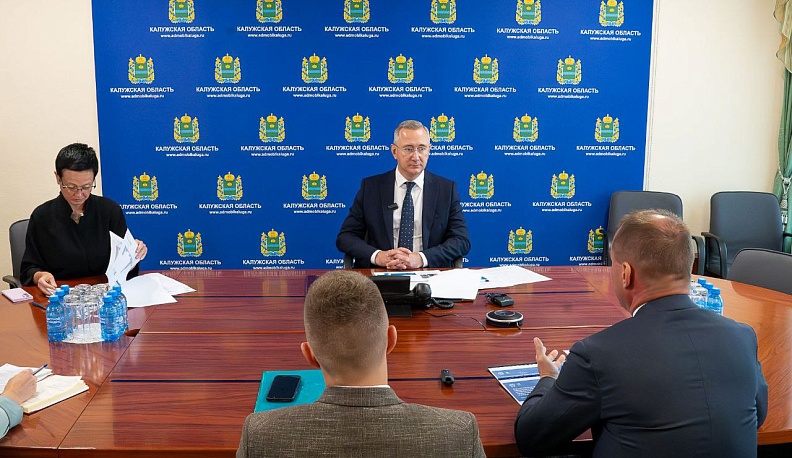 Владислав Шапша встретился с выпускниками региональной «Школы мэров»