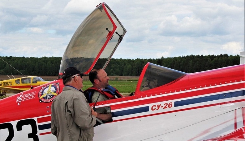 В деревне Михеево Медынского района состоялось открытие нового аэродрома