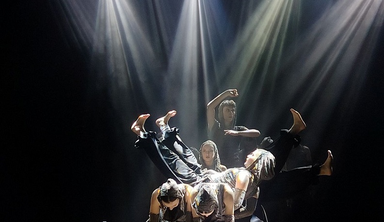 В КГУ выбирают лучших танцоров