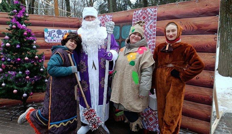 В Калуге открылся творческий проект «Деды Морозы России»