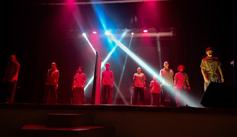 В КГУ выбирают лучших танцоров